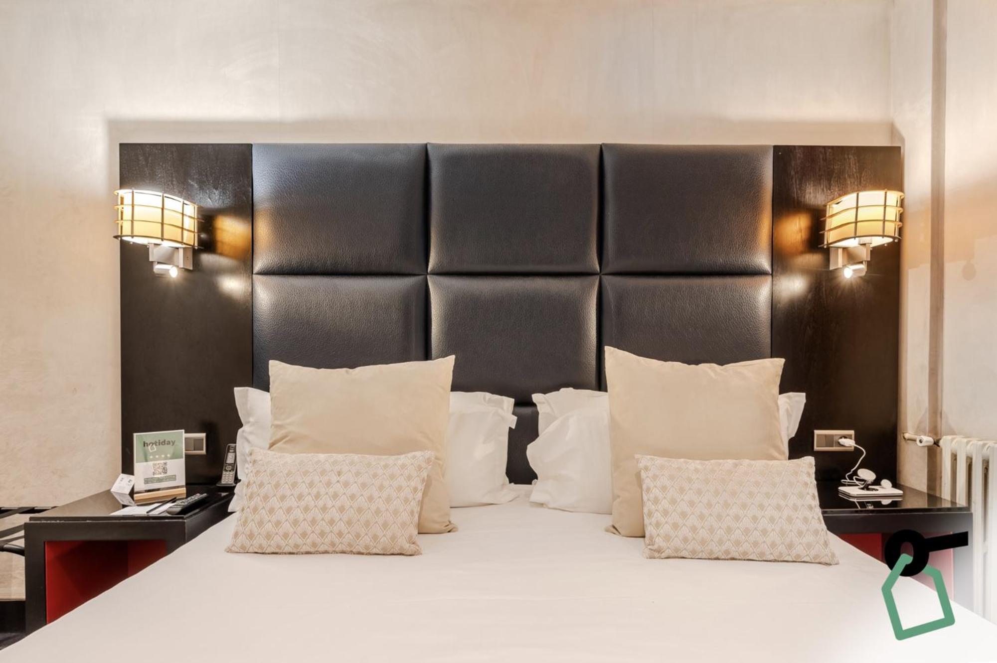 Hotiday Room Collection - Paris Arc De Triomphe Exterior foto