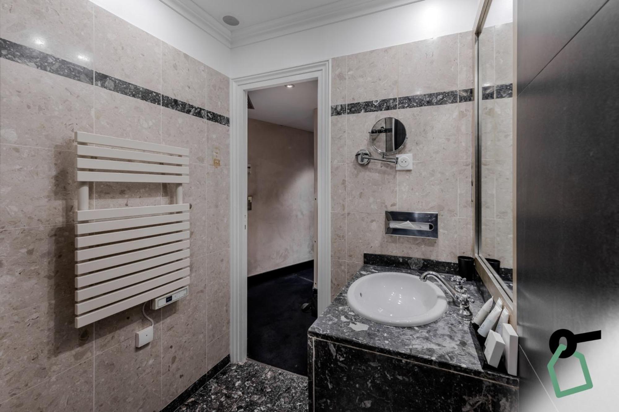 Hotiday Room Collection - Paris Arc De Triomphe Exterior foto